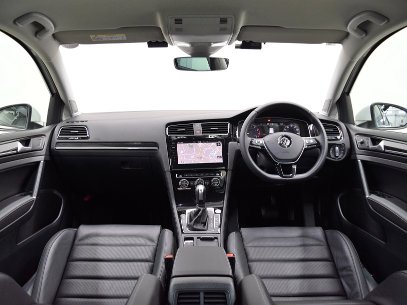 Golf TSI Highline Meister NAVI ETC BCの画像4