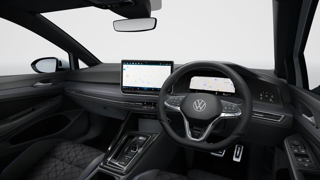 The new Golf eTSI R-Line 純正ナビ“Discover”、テクノロジーパッケージの画像3