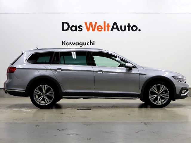 Passat Alltrack TDI 4MOTION Advance DCCの画像2