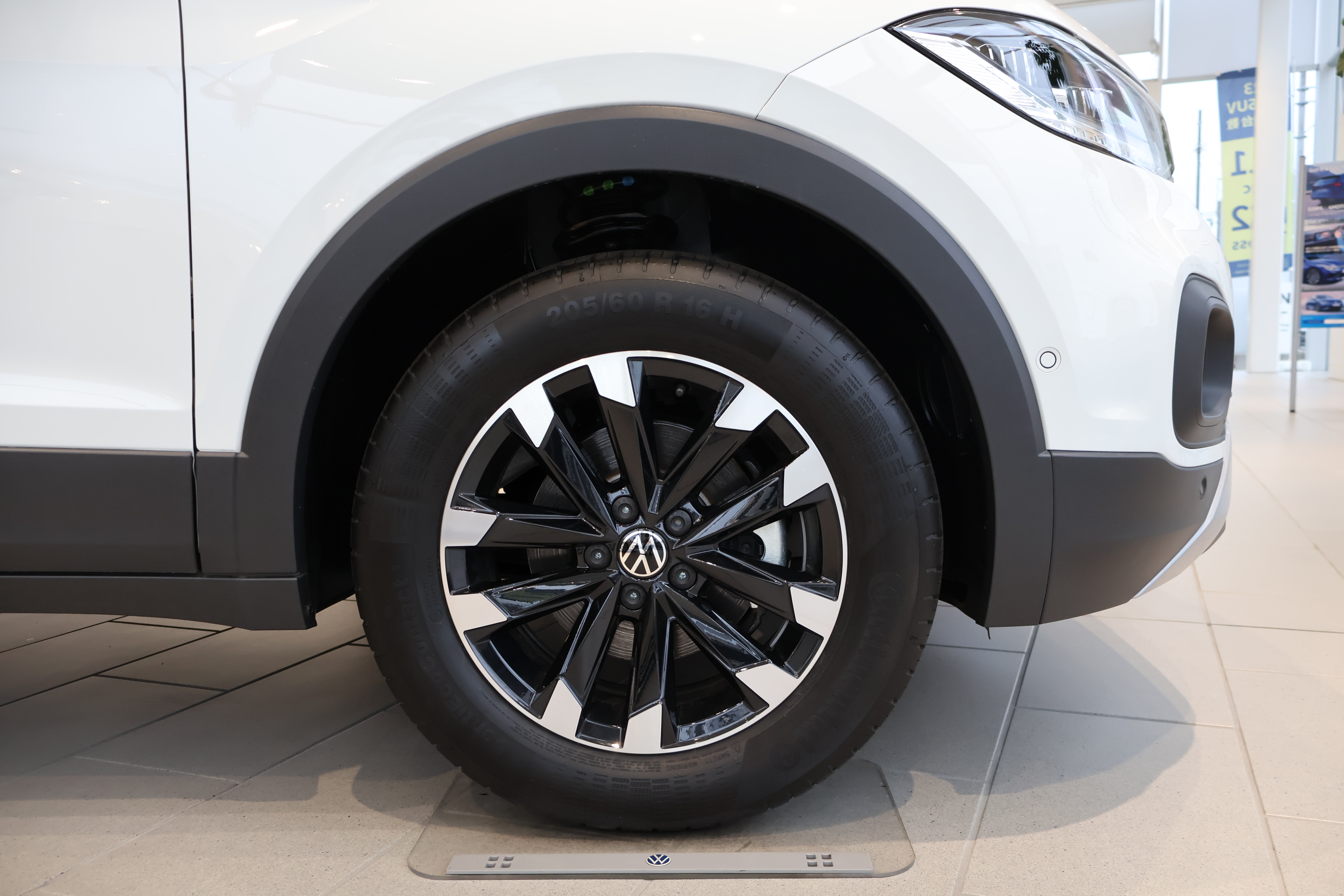 The new T-Cross TSI Style セーフティパッケージ、デザインパッケージの画像3