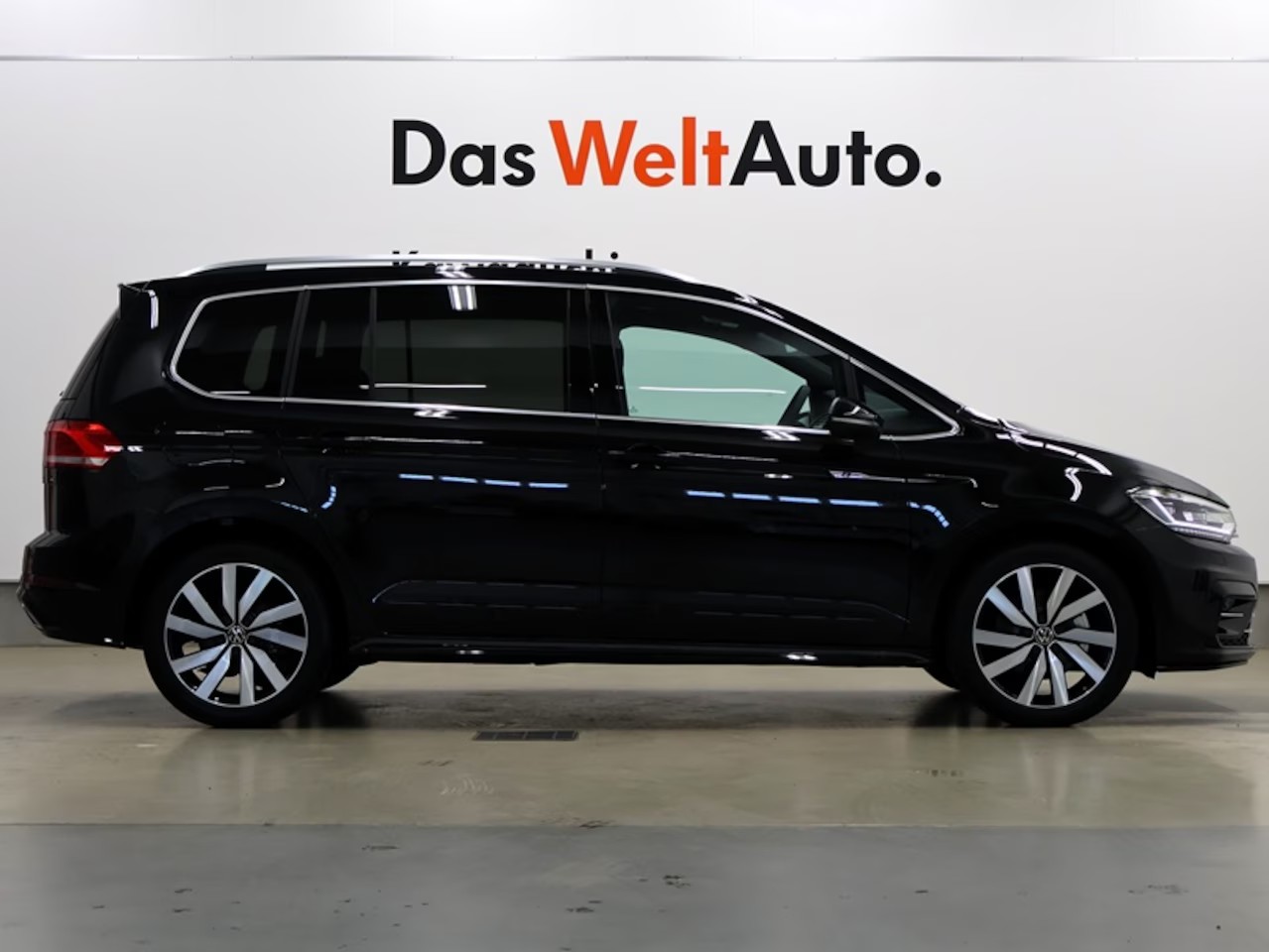 Golf Touran TSI R-Line NAVI ETC BCの画像2